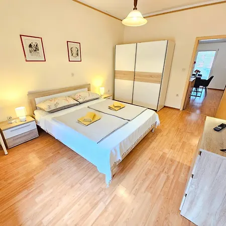Calm&cozy - Center Apartamento